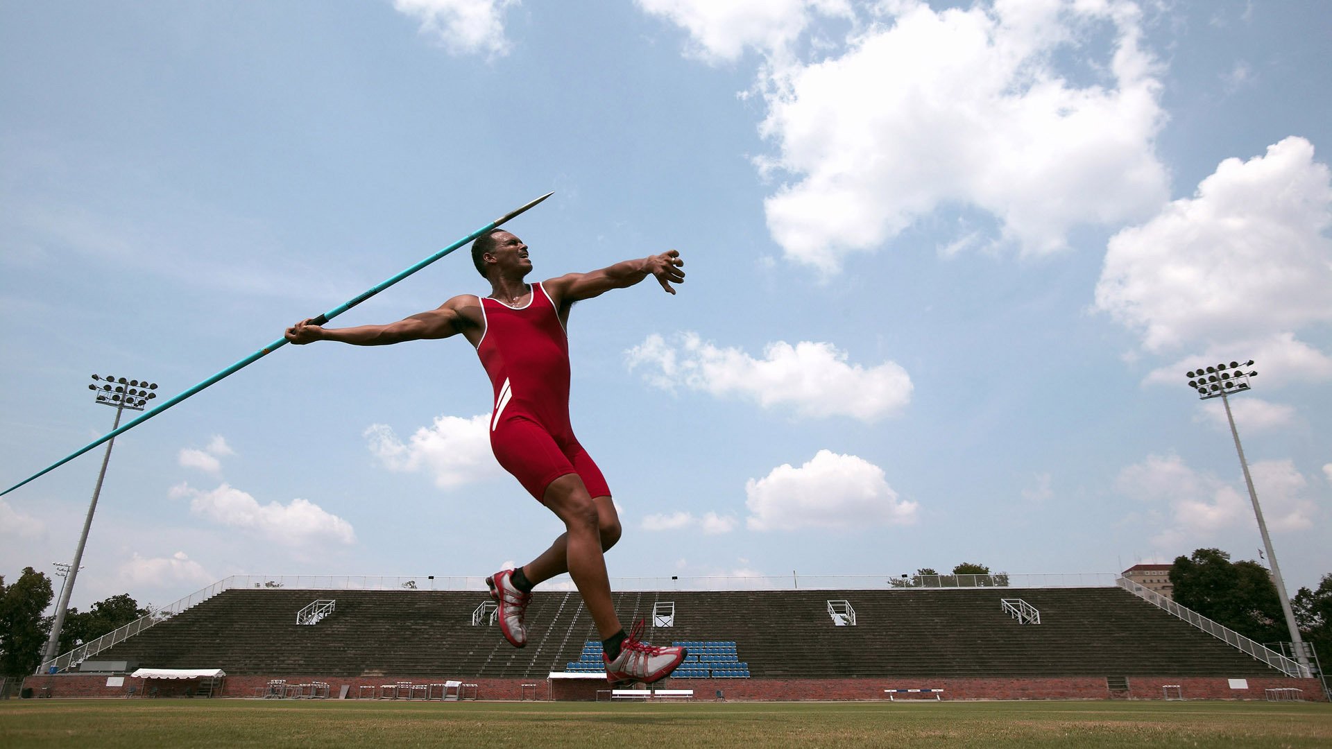阿扎伦卡与30激战德国队分钟，险胜胜负难料！，蒂姆焦点对战观众掌声雷动